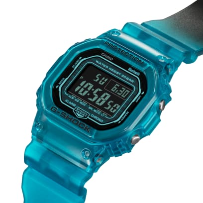 The Watch Boutique CASIO G-SHOCK DIGITAL 5600 MENS 200M BLUETOOTH - DW-B5600G-2DR