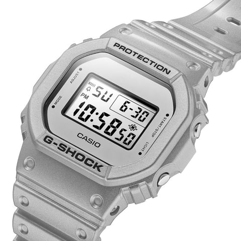 The Watch Boutique CASIO G-SHOCK DIGITAL MENS 200M - DW-5600FF-8DR