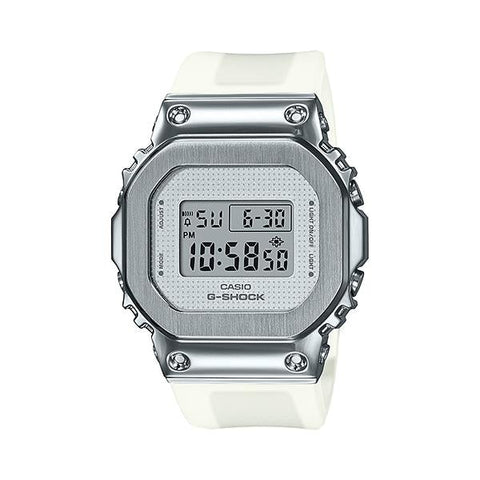 The Watch Boutique CASIO G-SHOCK DIGITAL WOMENS 200M - GM-S5600SK-7DR