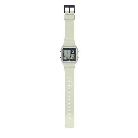 The Watch Boutique CASIO RETRO UNISEX WR - LF-20W-8ADF