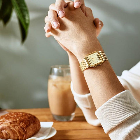 The Watch Boutique Casio Wr Ss Gold Ana-Digi Champ - AQ230GA-9D