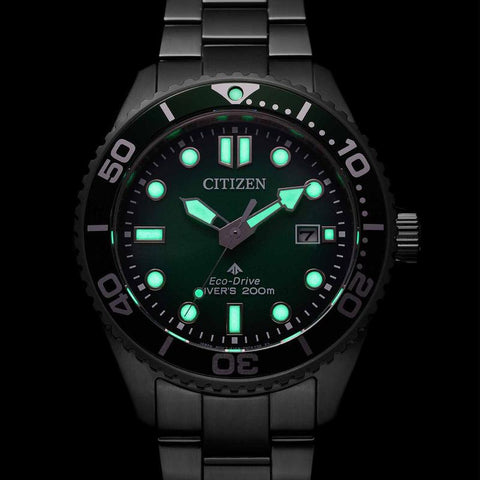 The Watch Boutique Citizen Promaster Eco-Drive Diver Green Dial Watch