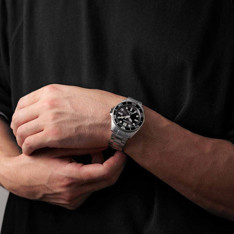 The Watch Boutique Citizen Promaster Eco-Drive Diver Solar Stainless Steel Men's Dive Watch
