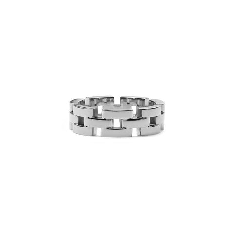 Elegant Daniel Wellington 3-link ring in polished silver-tone stainless steel with a sophisticated, modern chain design.