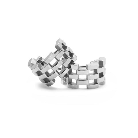 Daniel Wellington 5-Link silver stainless steel hoop earrings with a sophisticated, textured chain-link design.