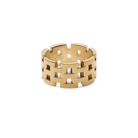 Daniel Wellington 5-Link Ring in gold-plated stainless steel featuring a sophisticated, interlocking chain-link design.