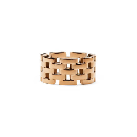 Daniel Wellington 5-link ring in polished rose gold-plated stainless steel with a sophisticated, interlocking chain design.