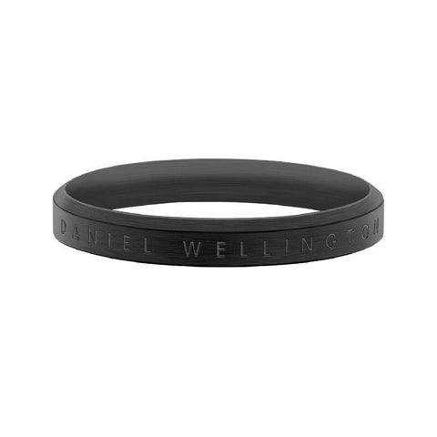 Elegant Daniel Wellington Classic Ring in matte black stainless steel with a sleek, minimalist engraved logo design.