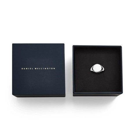 Daniel Wellington Classic Signet Ring in polished silver stainless steel, presented in a signature branded gift box.