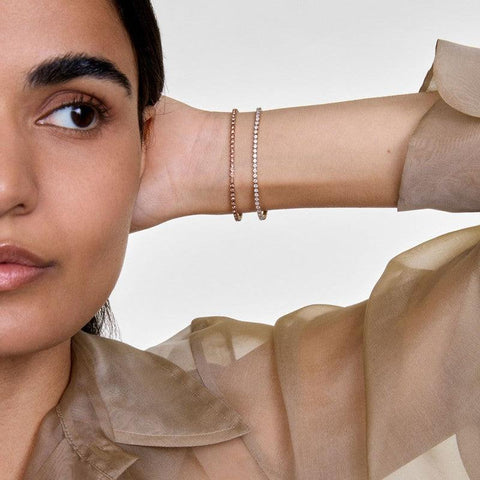 Radiant Daniel Wellington silver stainless steel tennis bracelet featuring individually set shimmering crystals.
