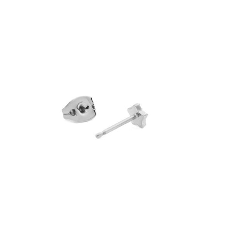 Daniel Wellington silver crystal star stud earring in stainless steel with a delicate 4.5mm claw setting design.