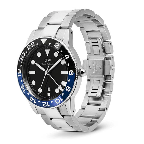 The Watch Boutique Daniel Wellington Iconic GMT Link Black Blue Ceramic Bezel Silver Watch