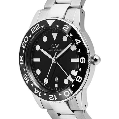 The Watch Boutique Daniel Wellington Iconic GMT Link Black Ceramic Bezel Silver Watch