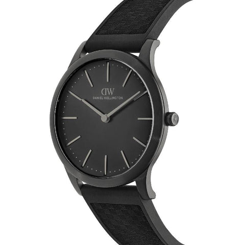 The Watch Boutique Daniel Wellington Pathfinder Black-Rubber Black Men's Watch
