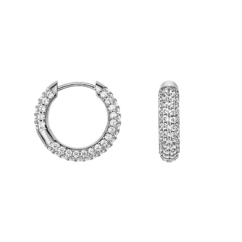 Daniel Wellington silver hoop earrings in rhodium plated brass featuring a sparkling pavé crystal claw setting.