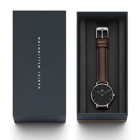 The Watch Boutique Daniel Wellington Petite Bristol Silver Black 32mm Watch