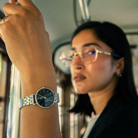 The Watch Boutique Daniel Wellington Petite Lumine Bezel 5-Link Arctic 28mm