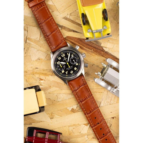 The Watch Boutique Hirsch DUKE Alligator Embossed Leather Watch Strap in HONEY