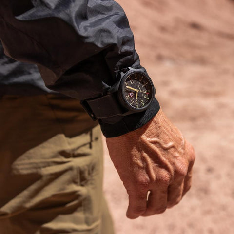 The Watch Boutique Luminox Atacama Field Urban Adventure 1970 Watch Set
