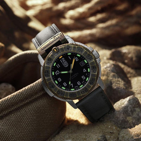 Luminox Men's Adventure Watch Black Leather - XL.1301
