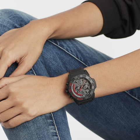 The Watch Boutique Luminox Navy SEAL Chronograph - 3581.EY