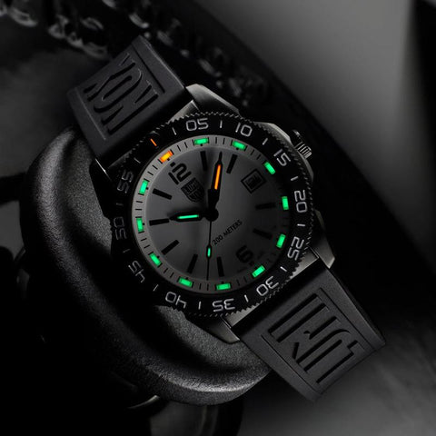 The Watch Boutique Luminox Pacific Diver Quartz Watch