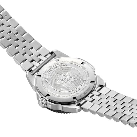 The Watch Boutique Luminox Pacific Diver Ripple - XS.3122M.1