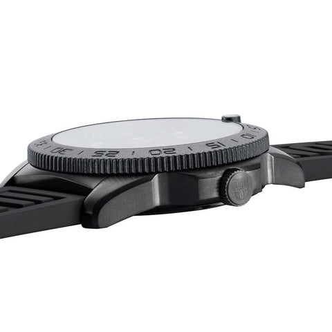 The Watch Boutique Luminox Pacific Diver Swiss Quartz Dive Watch