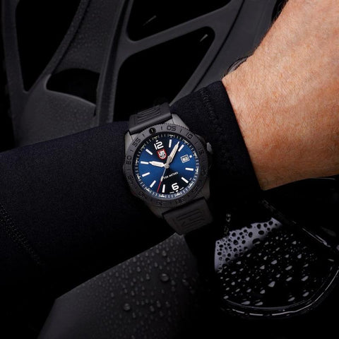 The Watch Boutique Luminox Pacific Diver Swiss Quartz Dive Watch