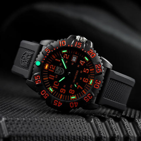 The Watch Boutique Luminox Sea Lion CARBONOX Dive Watch
