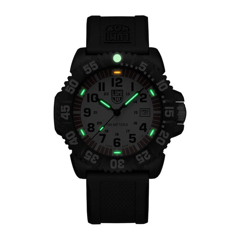 The Watch Boutique Luminox Sea Lion Carbonox - X2.2057
