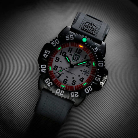The Watch Boutique Luminox Sea Lion Carbonox - X2.2057
