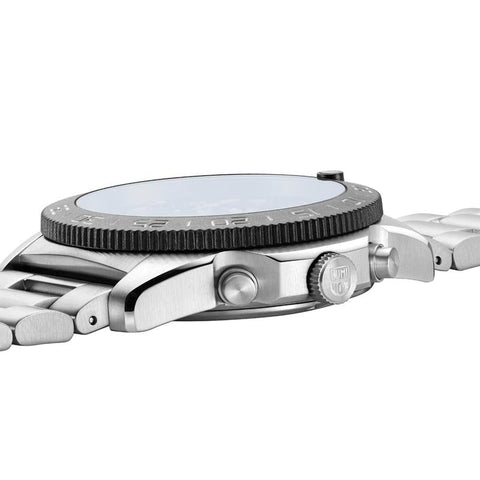 The Watch Boutique Pacific Diver Swiss Quartz Chronograph Dive Watch
