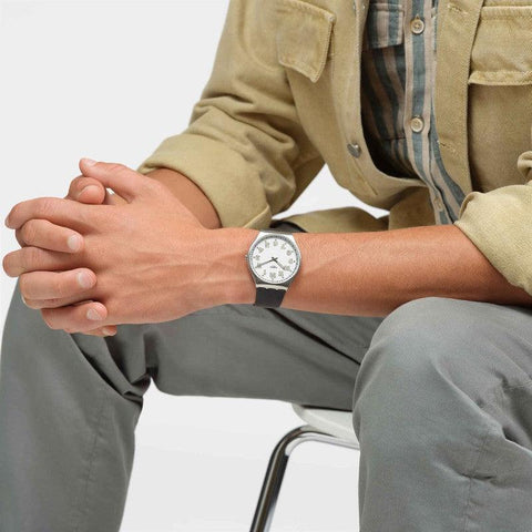 The Watch Boutique Swatch BLACK HEPCAT Watch SS07S134