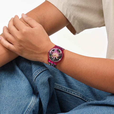 The Watch Boutique Swatch Digi-Blossoming Watch - SUOZ373