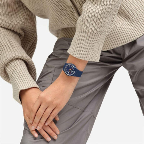 The Watch Boutique Swatch TRENDY LINES AT NIGHT Watch SO28I700