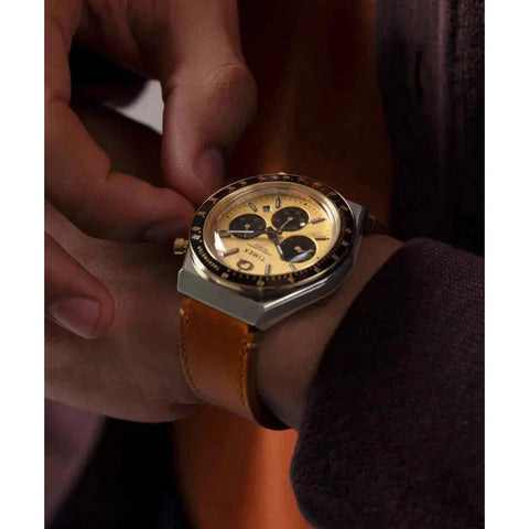 The Watch Boutique TIMEX Chronograph 40mm Leather Strap Watch