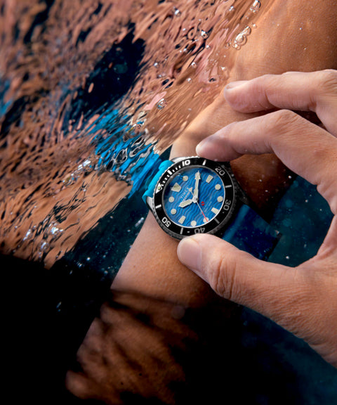 The Watch Boutique Timex Deepwater Meridian 200 HNBR Rubber Strap Watch