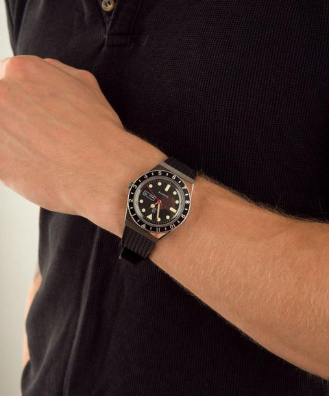 Timex Q Reissue Men's Black Rubber Strap Watch