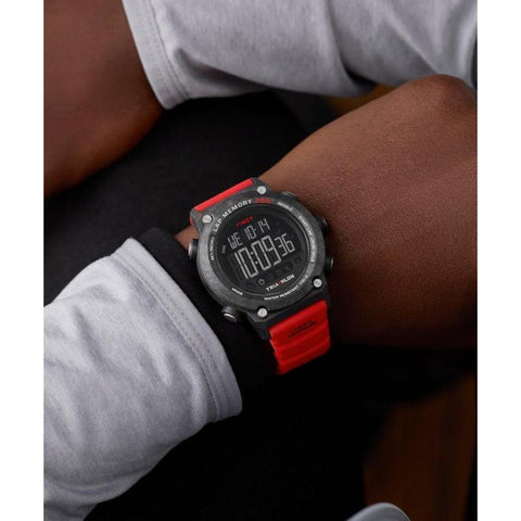 The Watch Boutique Timex TimTriathlon 200 Lap Silicone Strap Watch