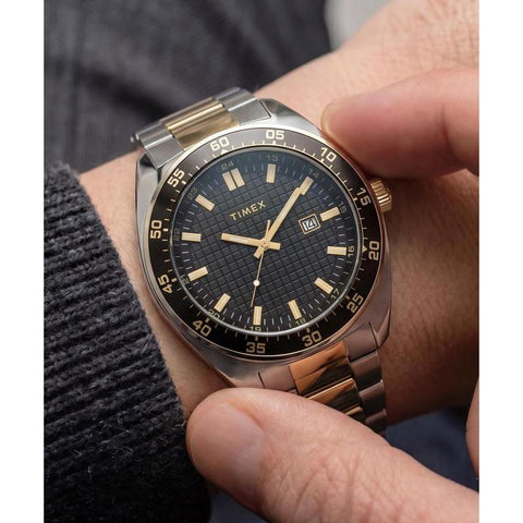 The Watch Boutique Timex Weston Stainless Steel Bracelet Black Dial Watch