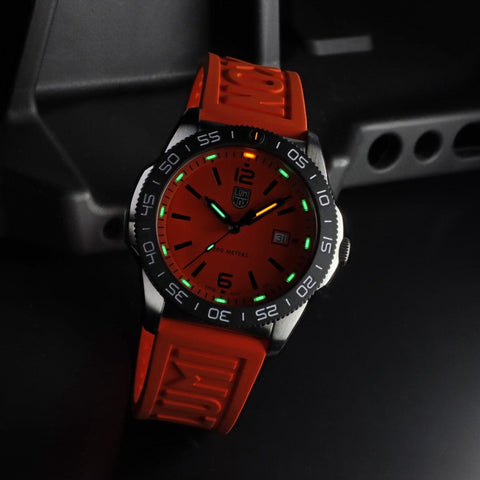 The Watch Boutique Luminox Pacific Diver Seasonal Edition XS.3129